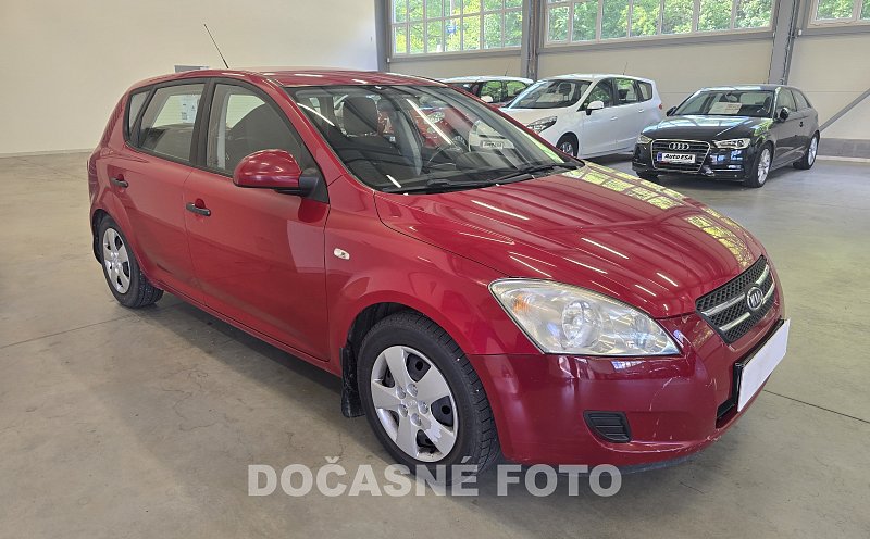 Kia Ceed 1.4i 