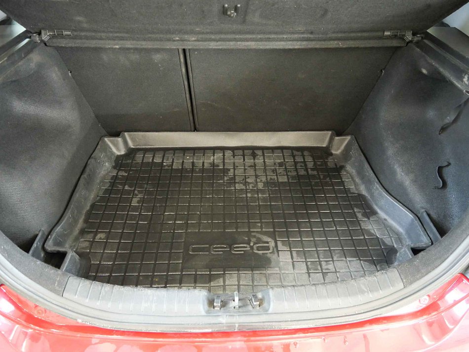 Kia Ceed 1.4i 