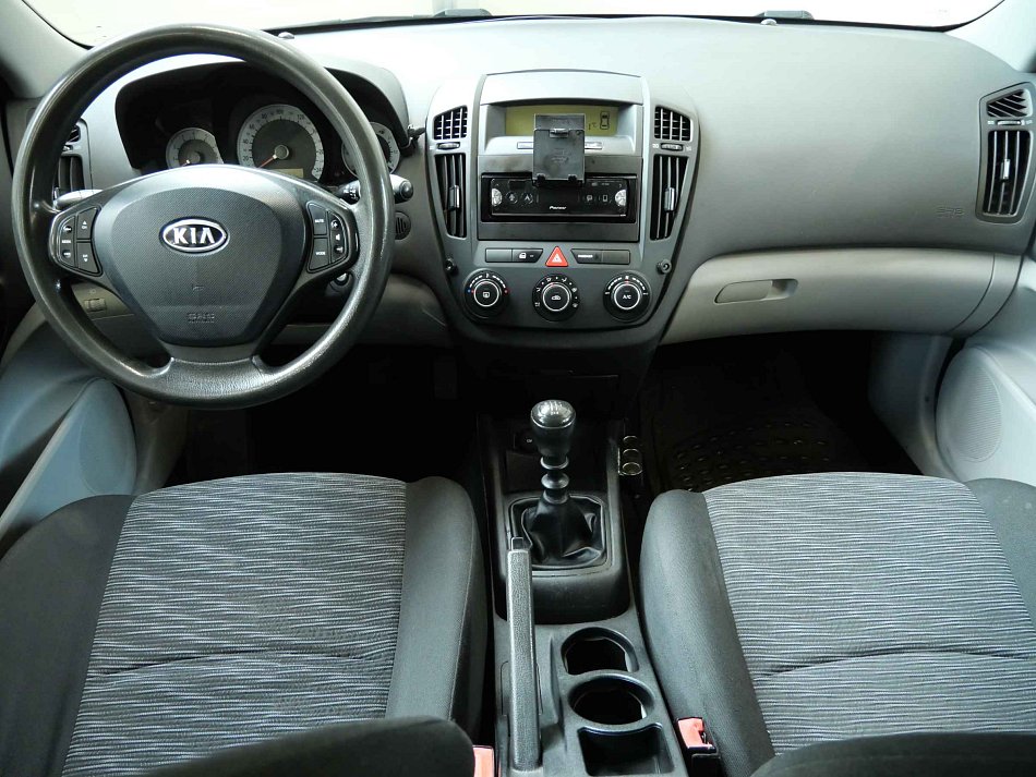 Kia Ceed 1.4i 