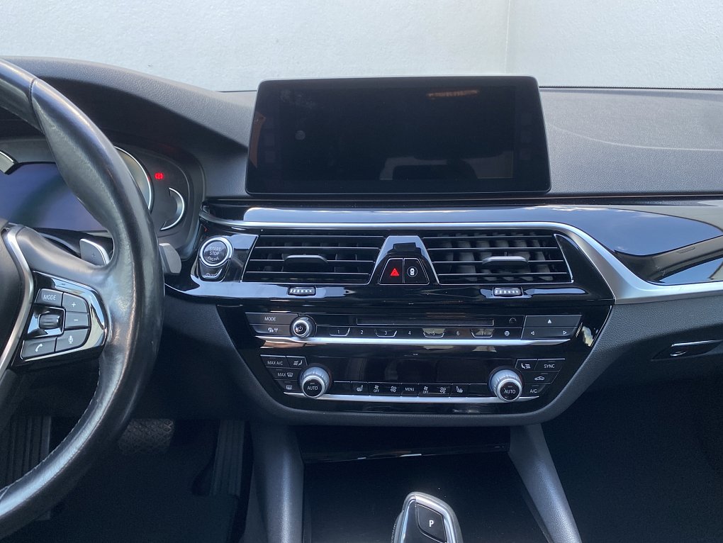 BMW Řada 5 2.0d  520D