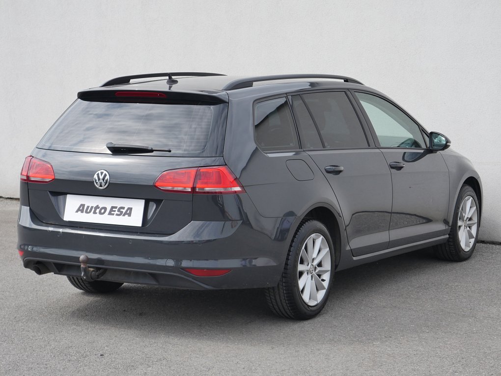 Volkswagen Golf 1.6 TDi 