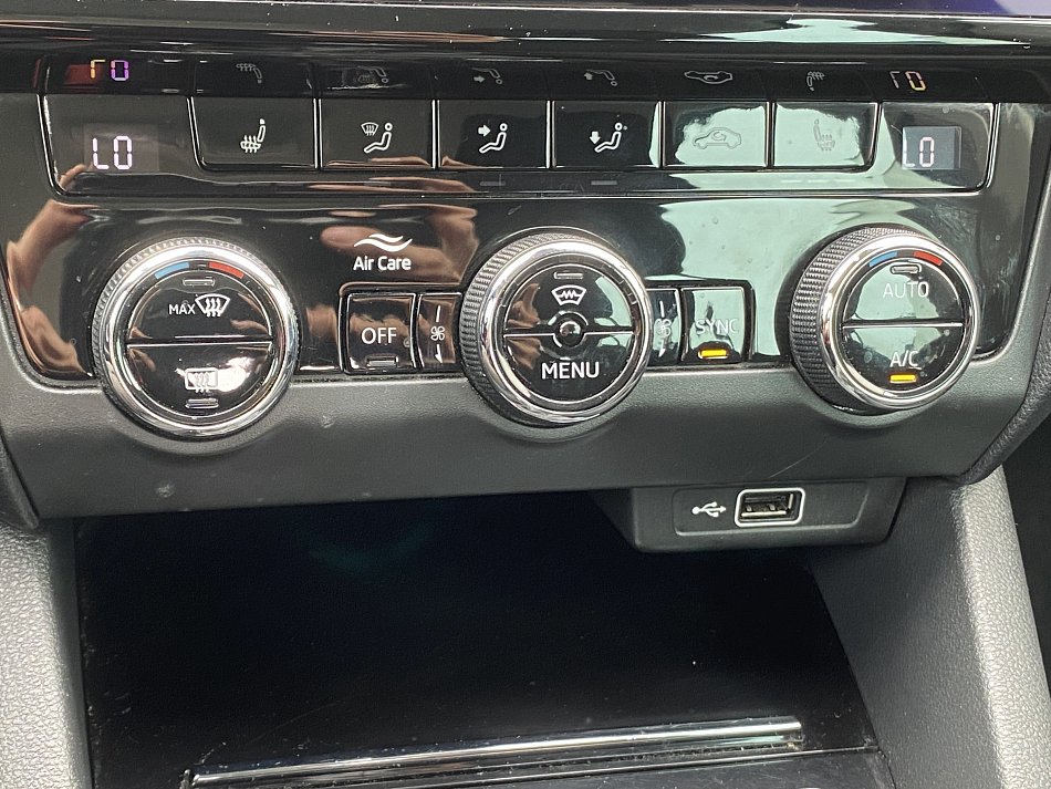 Škoda Octavia III 2.0 TDi Style