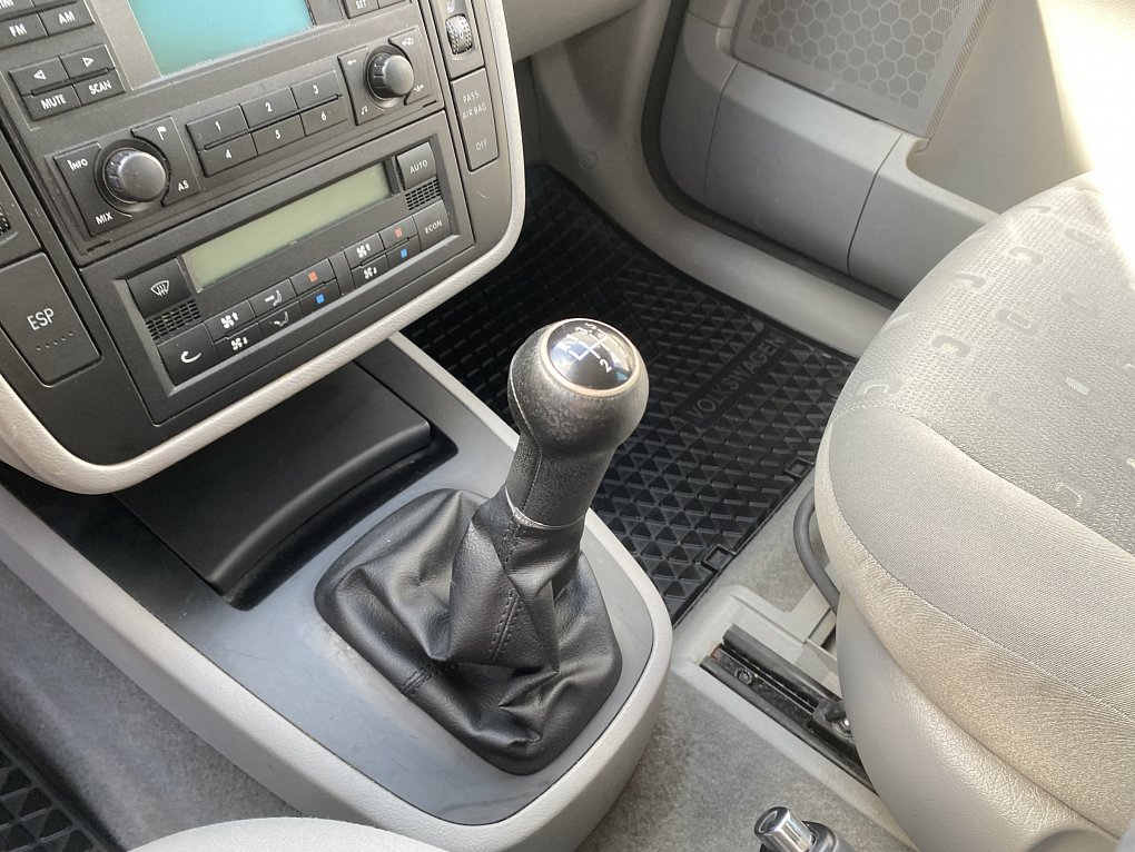 Volkswagen Sharan 2.0i 
