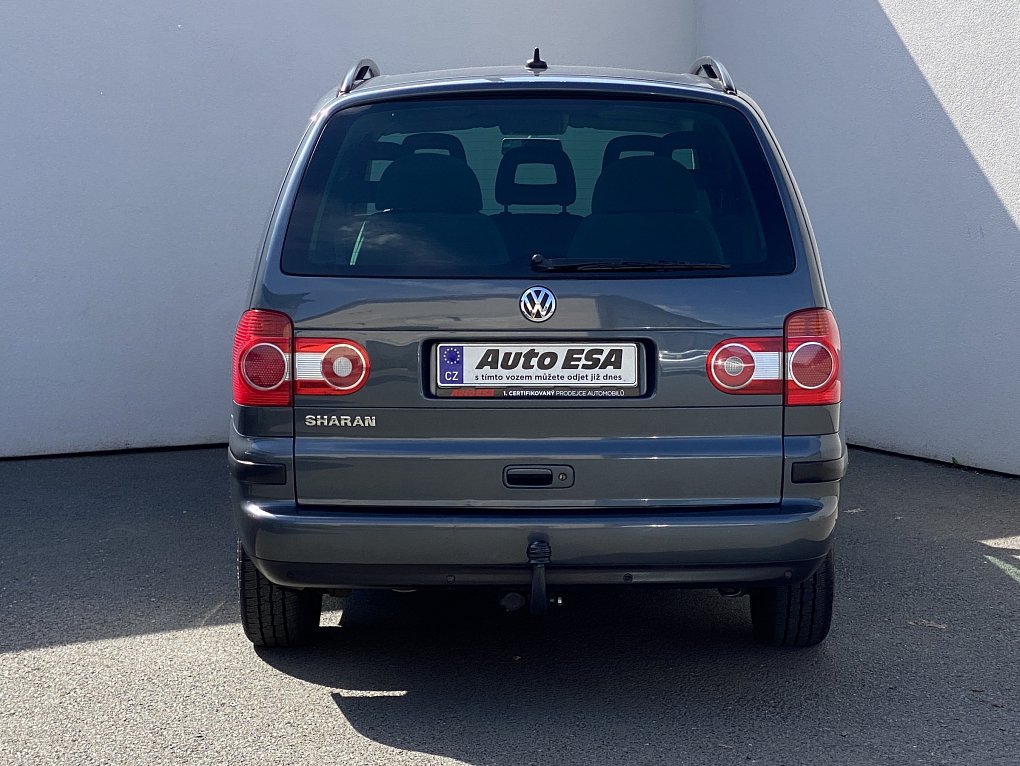 Volkswagen Sharan 2.0i 