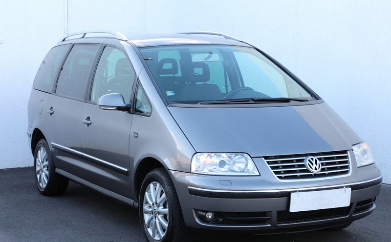 Volkswagen Sharan 2.0i 