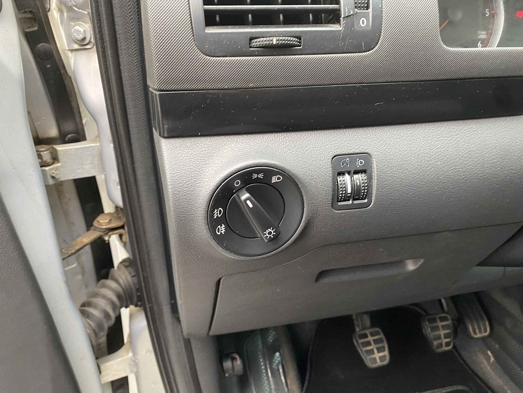 Volkswagen Sharan 1.9 TDi 