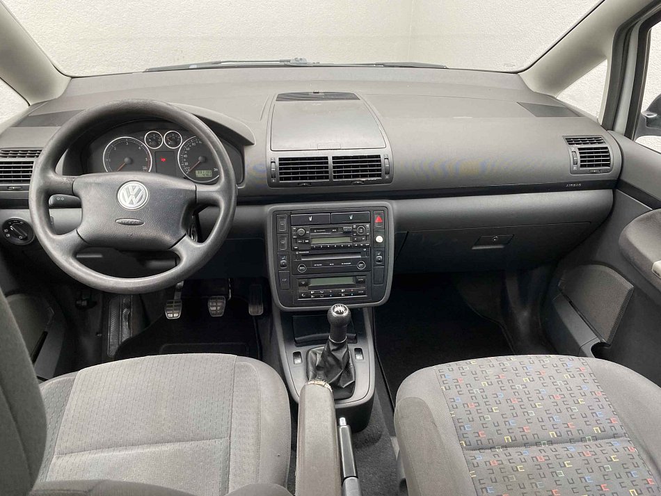 Volkswagen Sharan 1.9 TDi 