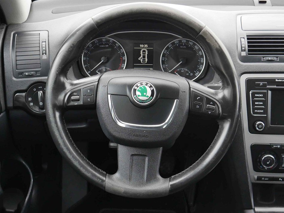 Škoda Octavia II 2.0TDi L&K 4x4
