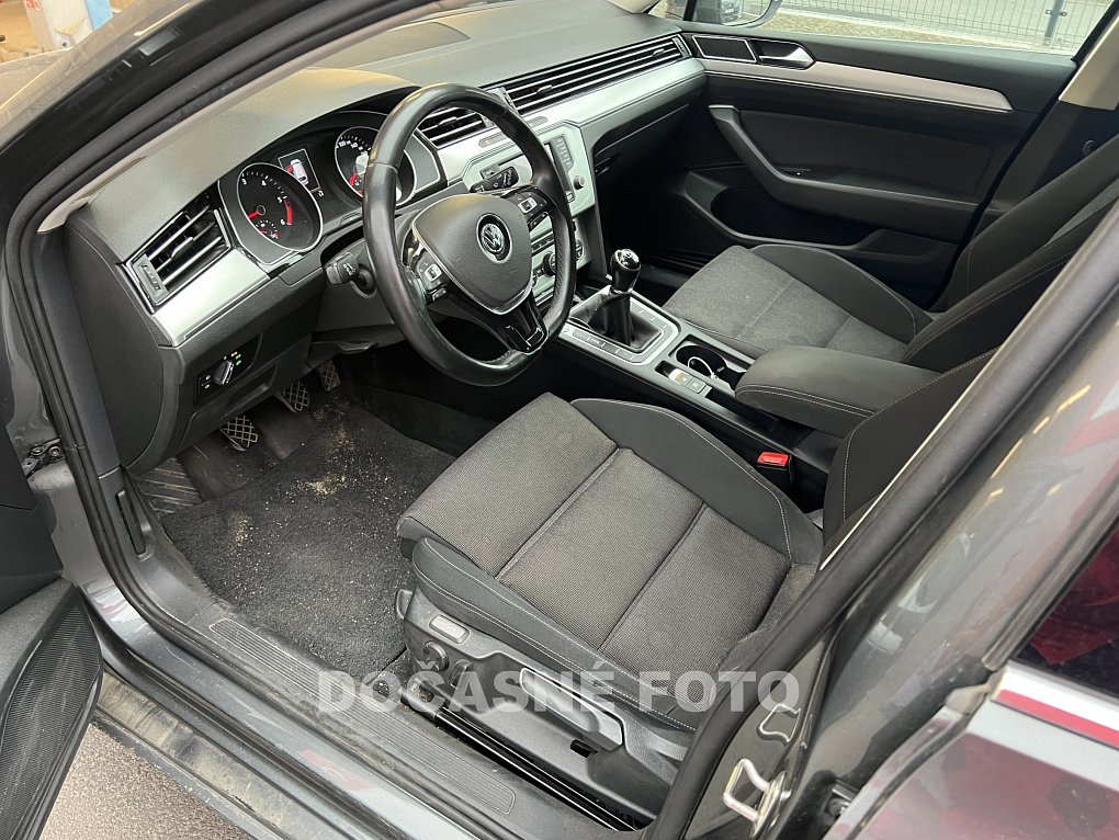 Volkswagen Passat 1.6 TDi 