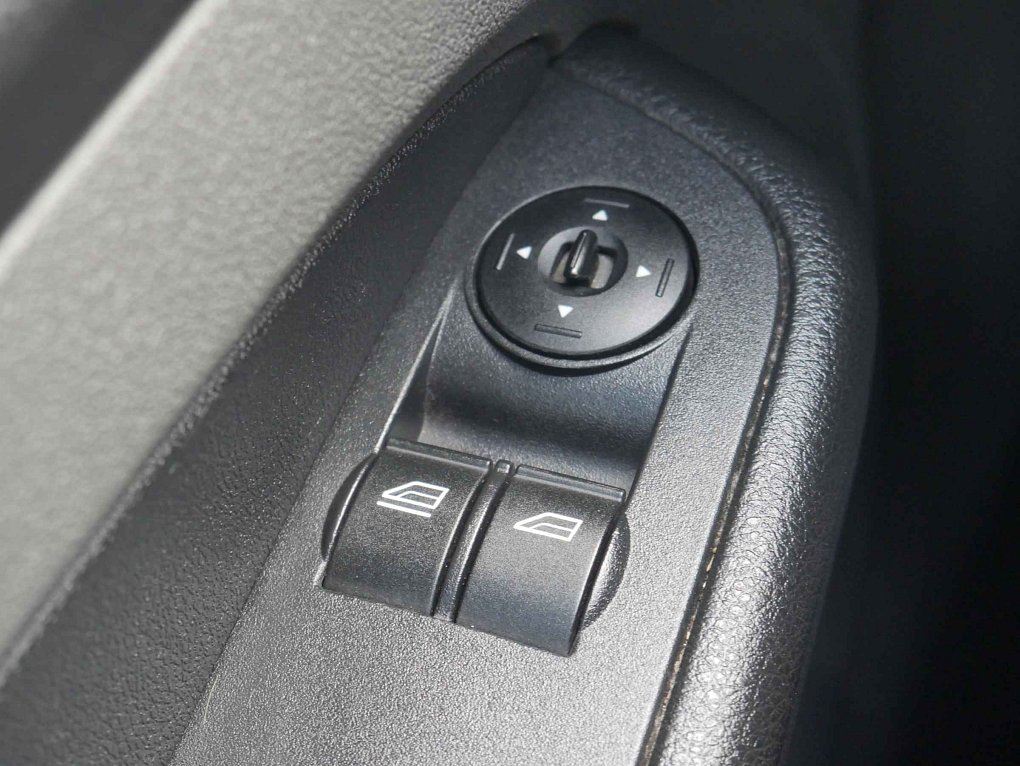 Ford Focus 1.6i 