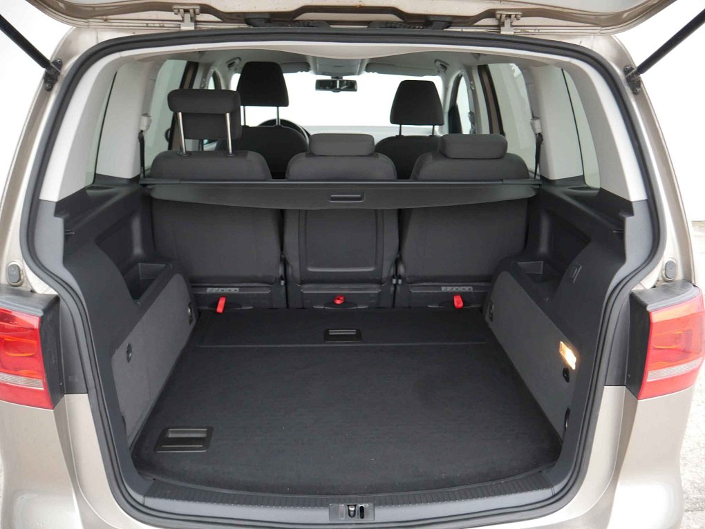 Volkswagen Touran 1.6 TDi 