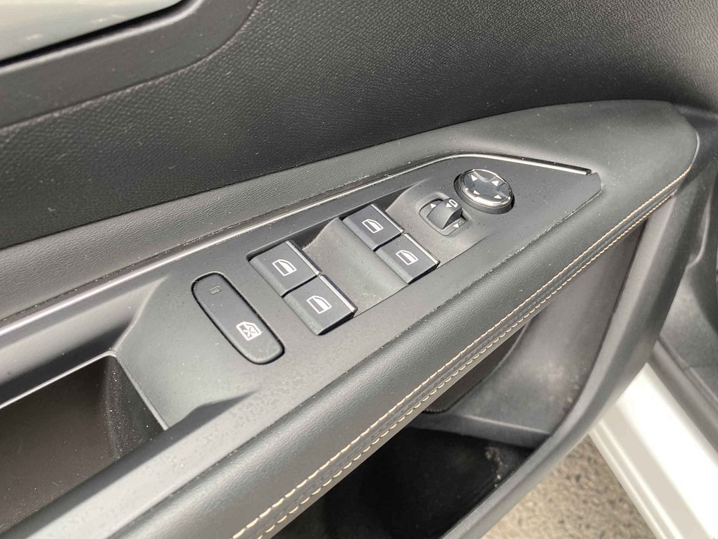 Peugeot 3008 1.2 PT GT