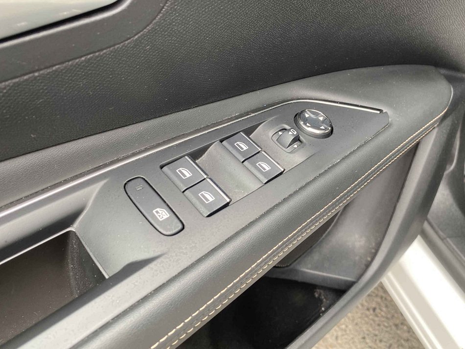 Peugeot 3008 1.2 PT GT