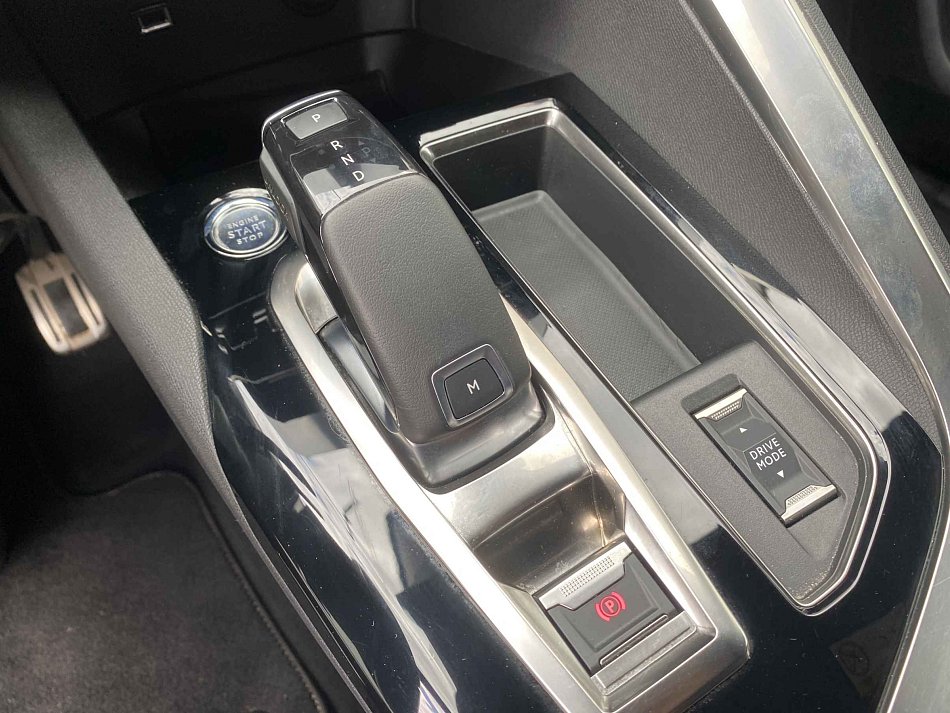 Peugeot 3008 1.2 PT GT