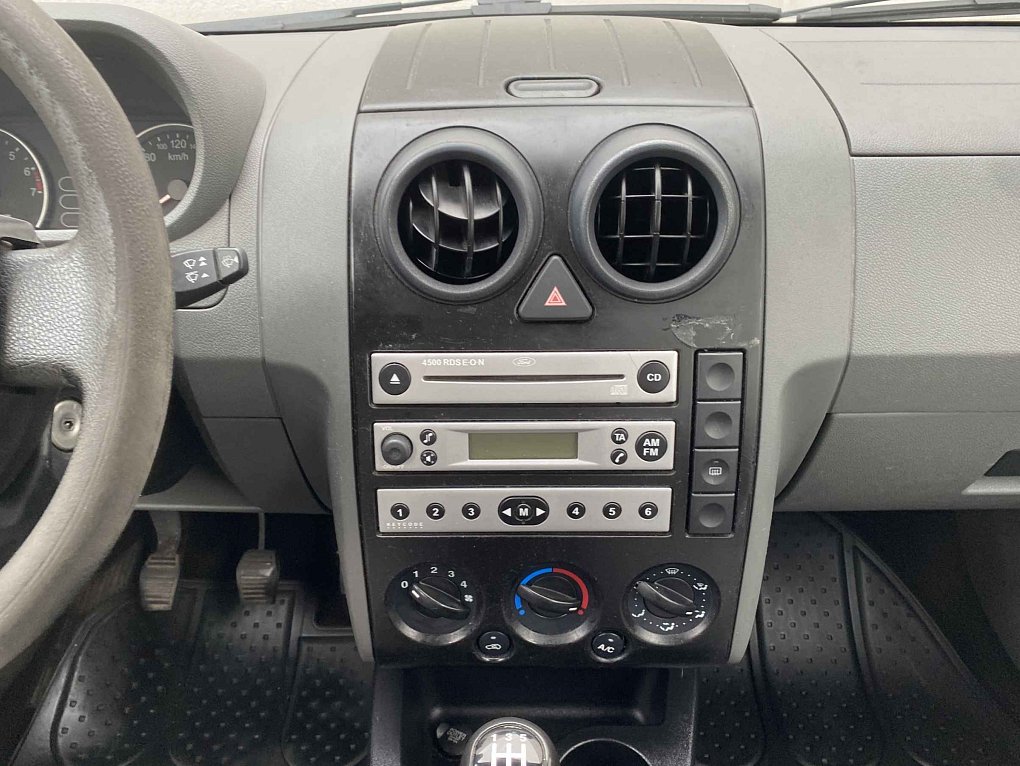 Ford Fusion 1.4 i 