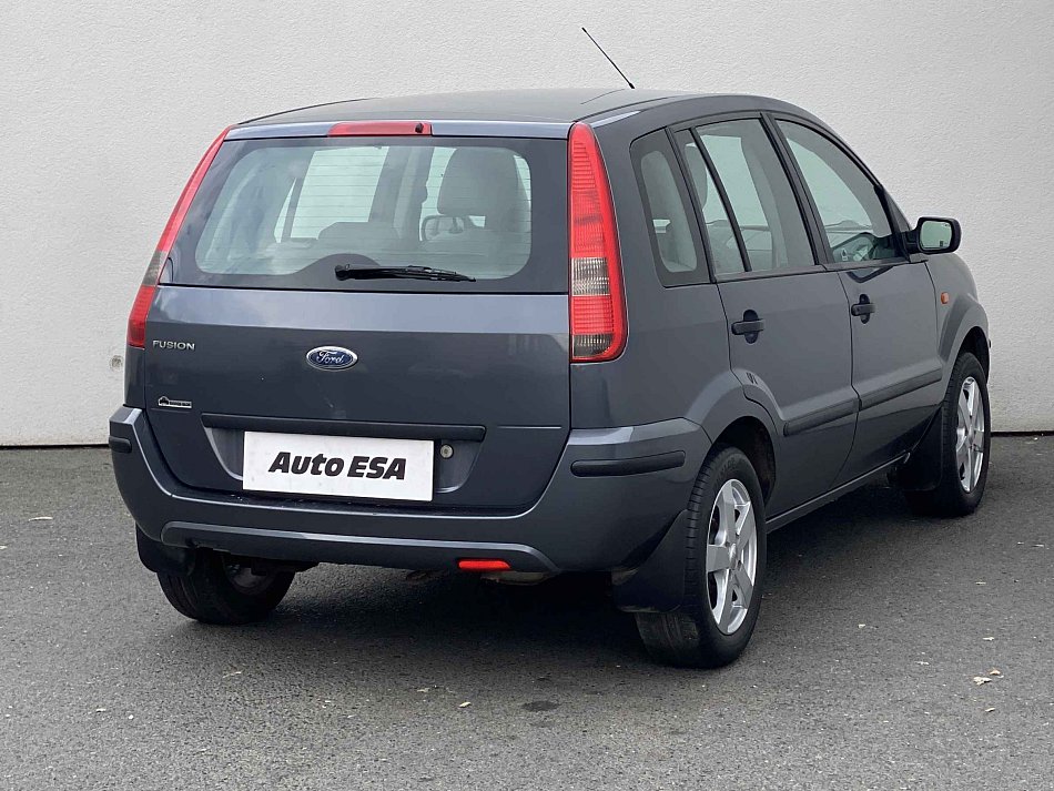 Ford Fusion 1.4 i 