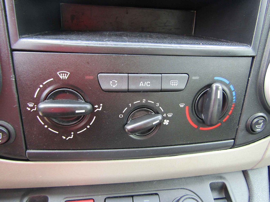 Peugeot Partner 1.6VTi 