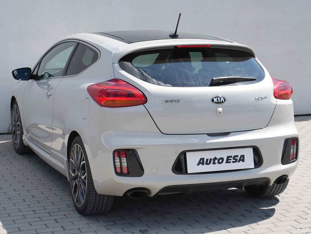 Kia Ceed 1.6T-GDi 