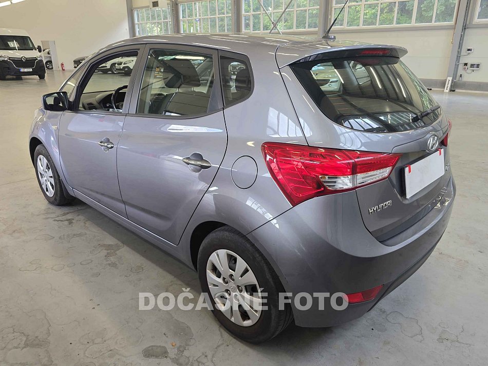 Hyundai Ix20 1.6i 