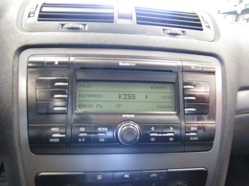 Škoda Octavia II 1.6 TDi 