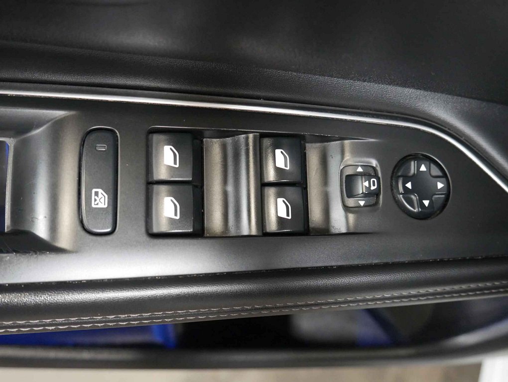 Peugeot 3008 1.6 HDi 