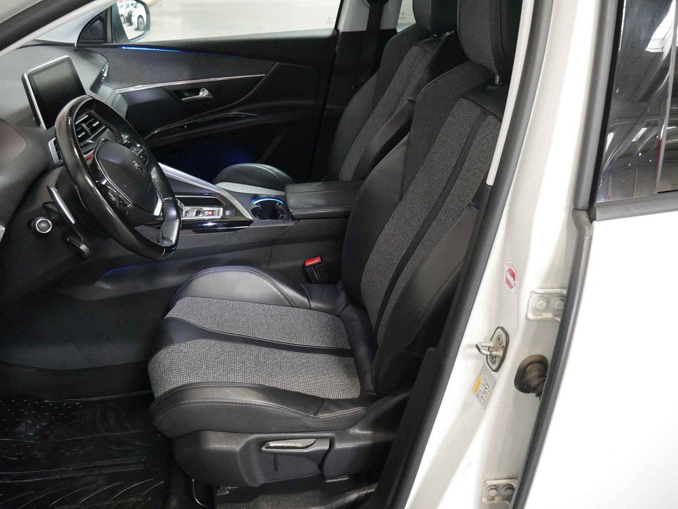 Peugeot 3008 1.6 HDi 