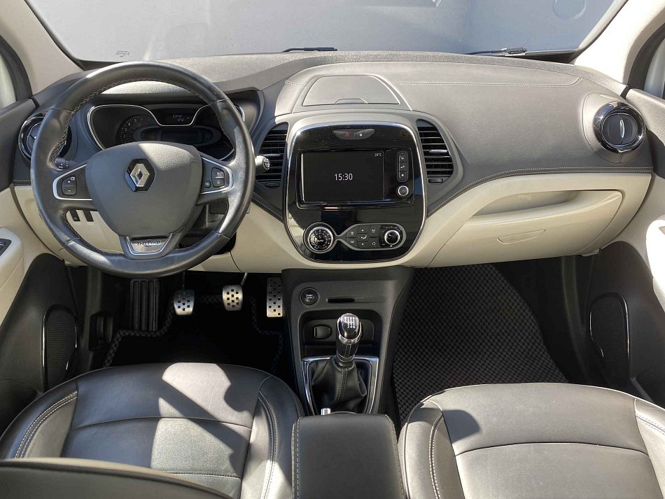 Renault Captur 1.2 TCe Initiale Paris