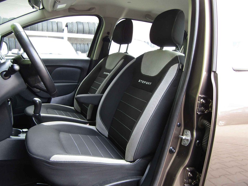 Dacia Sandero 1.0TCe Stepway