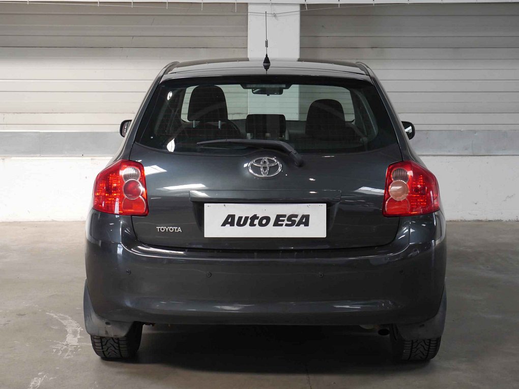 Toyota Auris 1.6 VVT-i 