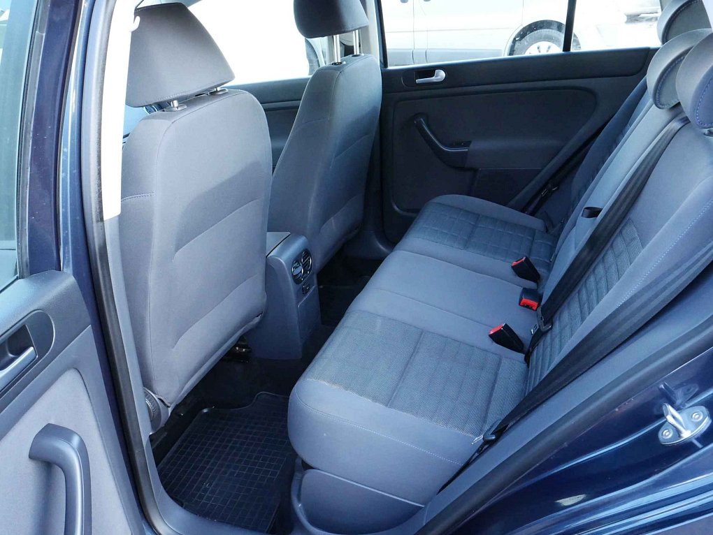 Volkswagen Golf Plus 1.6i 