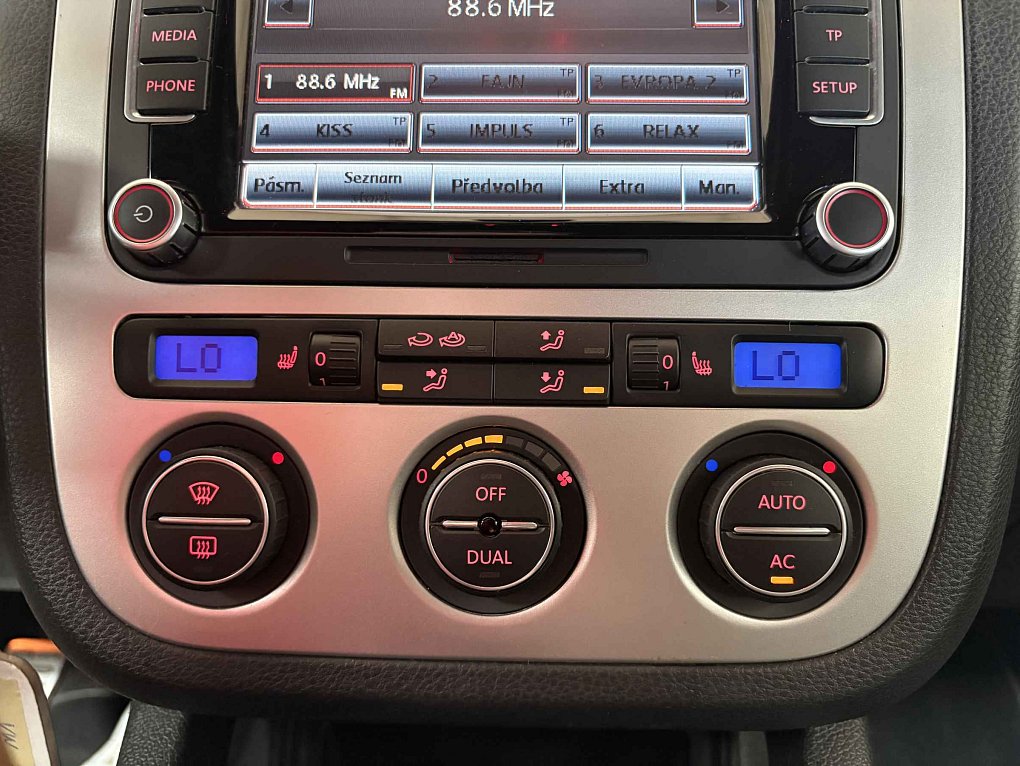 Volkswagen Scirocco 2.0 TDI 