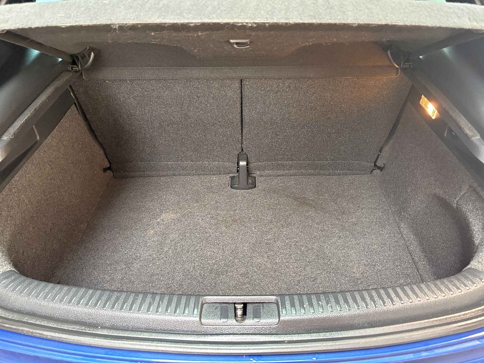Volkswagen Scirocco 2.0 TDI 