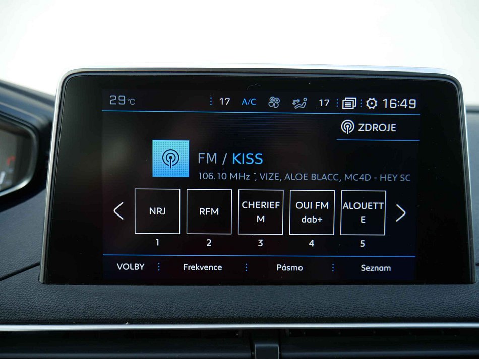 Peugeot 5008 1.2PT Allure