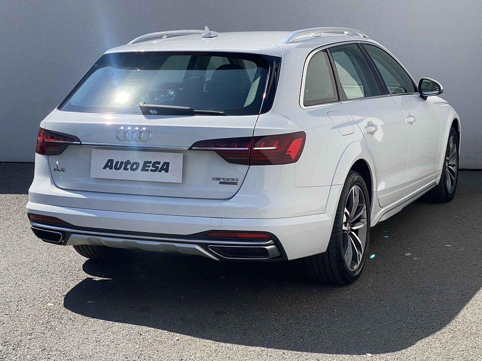 Audi A4 Allroad 2.0TDi  quattro