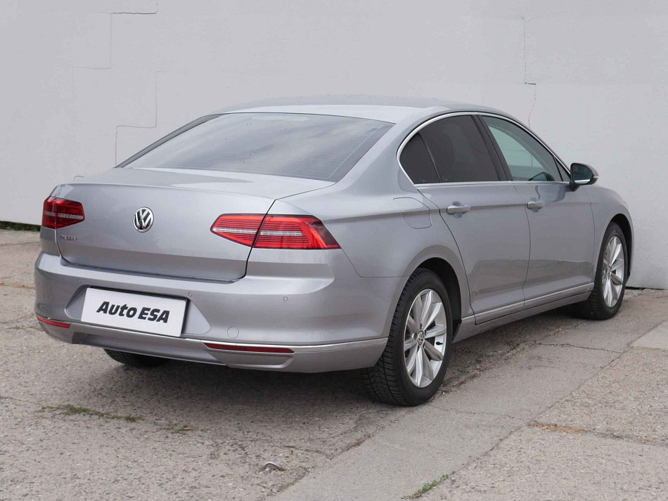Volkswagen Passat 2.0TDi 