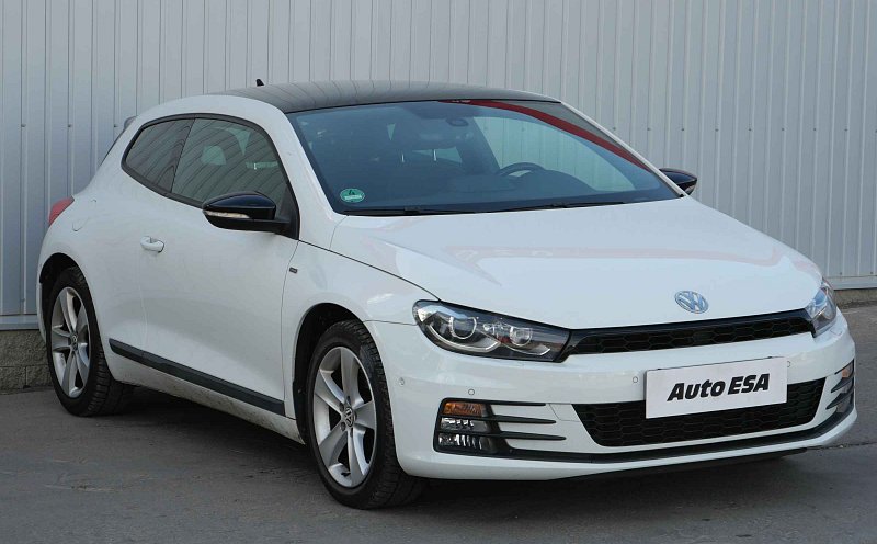 Volkswagen Scirocco 2.0 TSi 