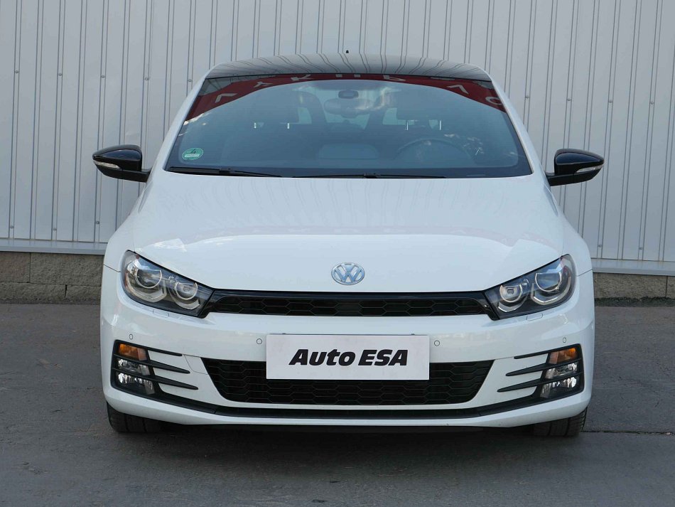 Volkswagen Scirocco 2.0 TSi 