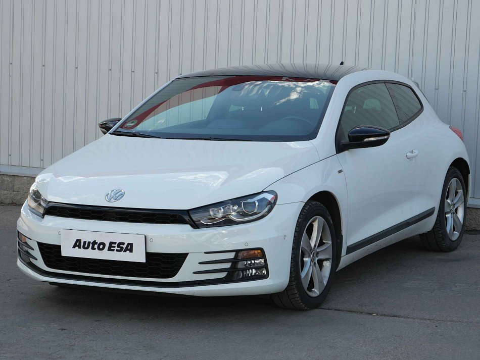 Volkswagen Scirocco 2.0 TSi 