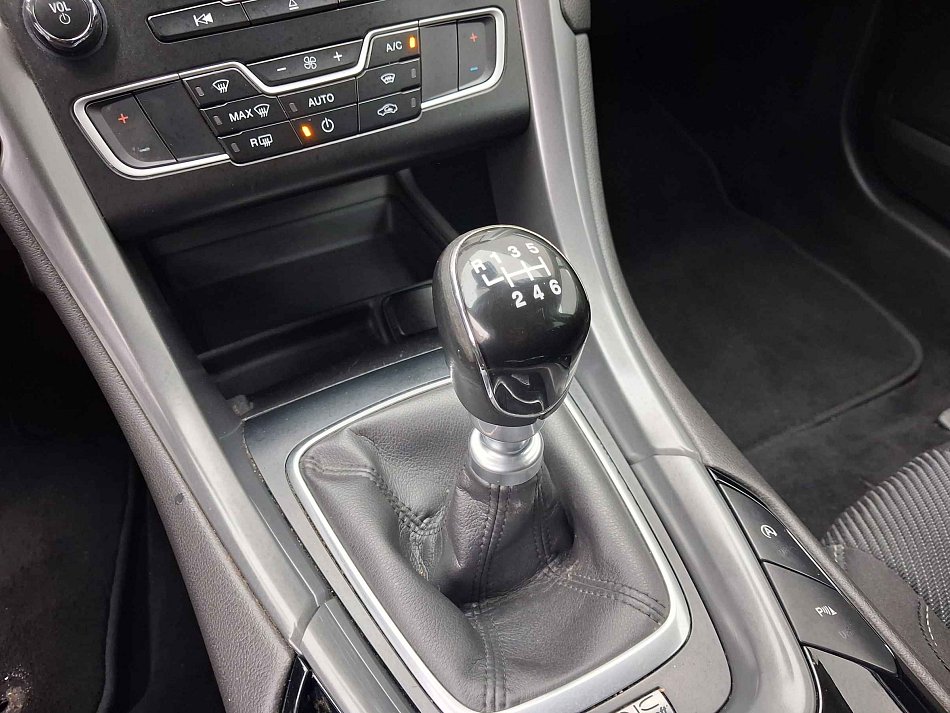 Ford Mondeo 2.0 TDCi Titanium