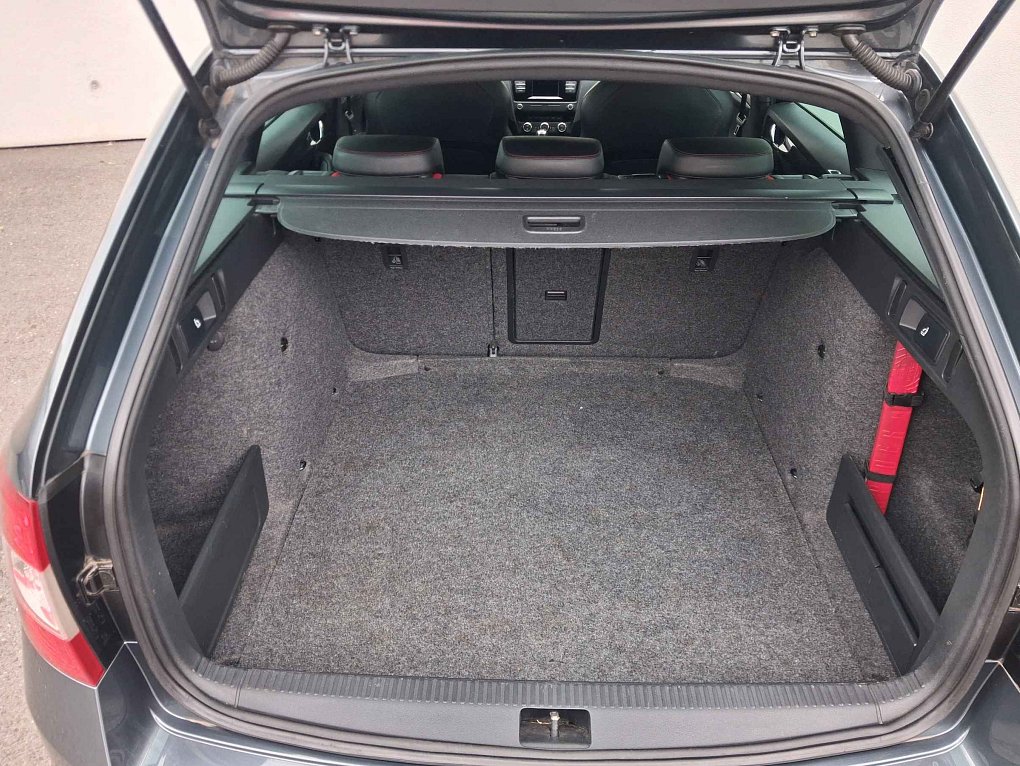 Škoda Octavia III 2.0 TDi RS
