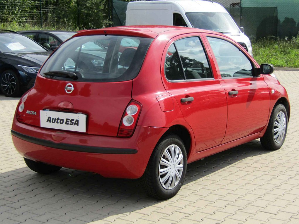 Nissan Micra 1.2i 