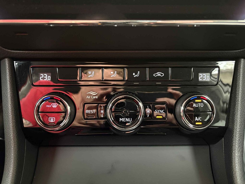 Škoda Superb III 2.0TDi Active