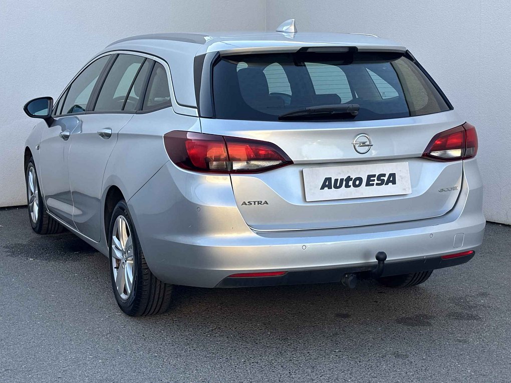 Opel Astra 1.6CDTi 