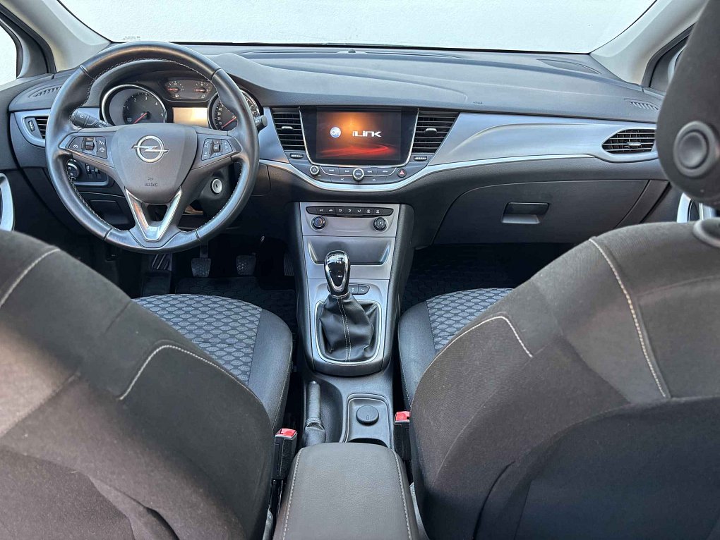Opel Astra 1.6CDTi 