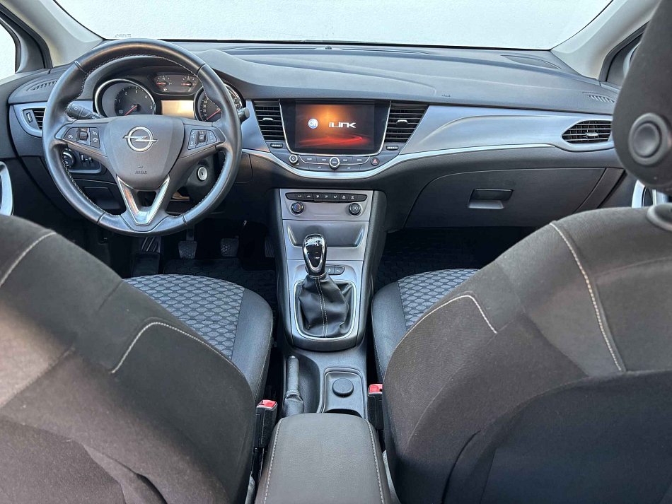 Opel Astra 1.6CDTi 