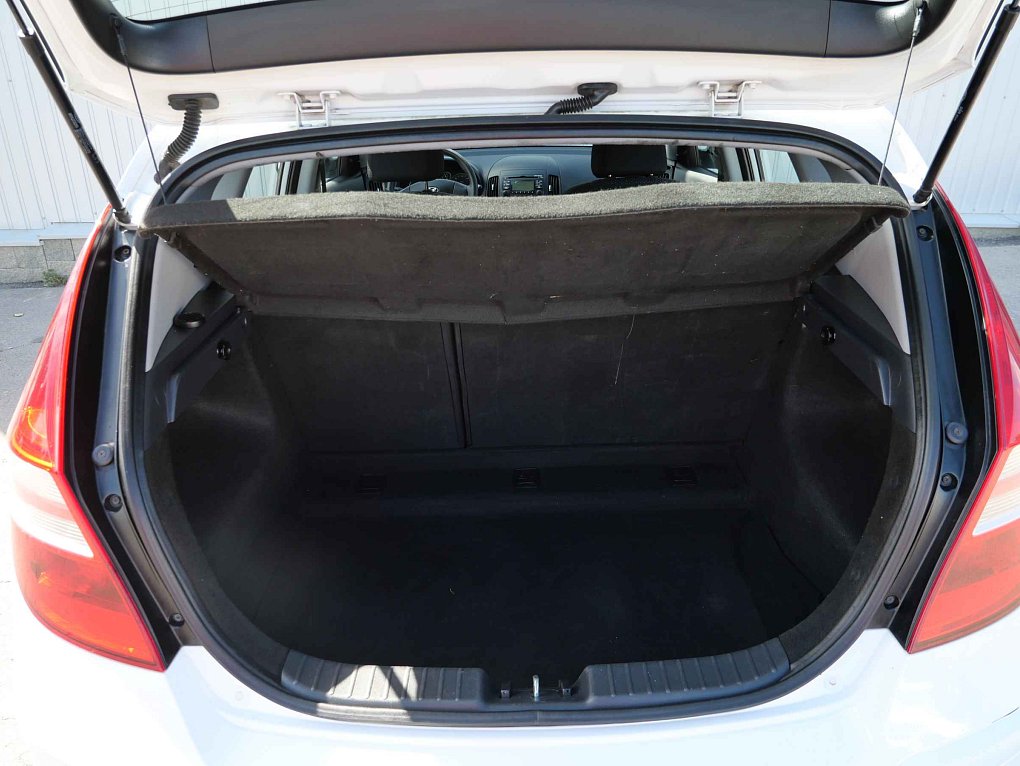 Hyundai I30 1.4CVVT 