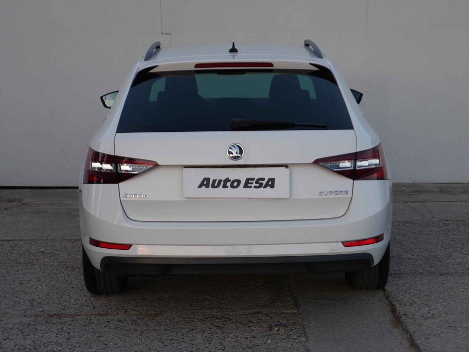 Škoda Superb III 2.0 TDi 