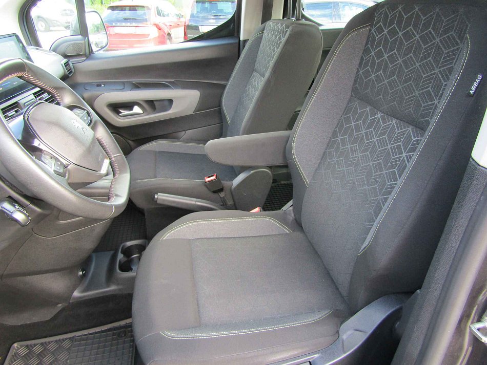 Peugeot Rifter 1.2T 