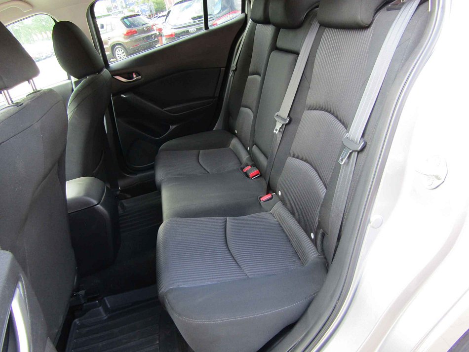 Mazda 3 2.0 Skyactiv 