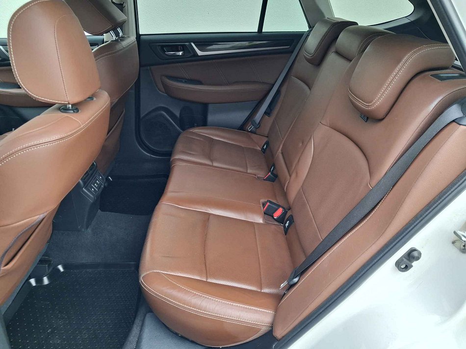 Subaru Outback 2.5i Executive AWD
